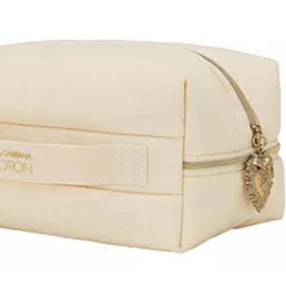 Dolce & Gabbana Cream Devotion Make up Bag w/Gold Heart Charm on zipper handle